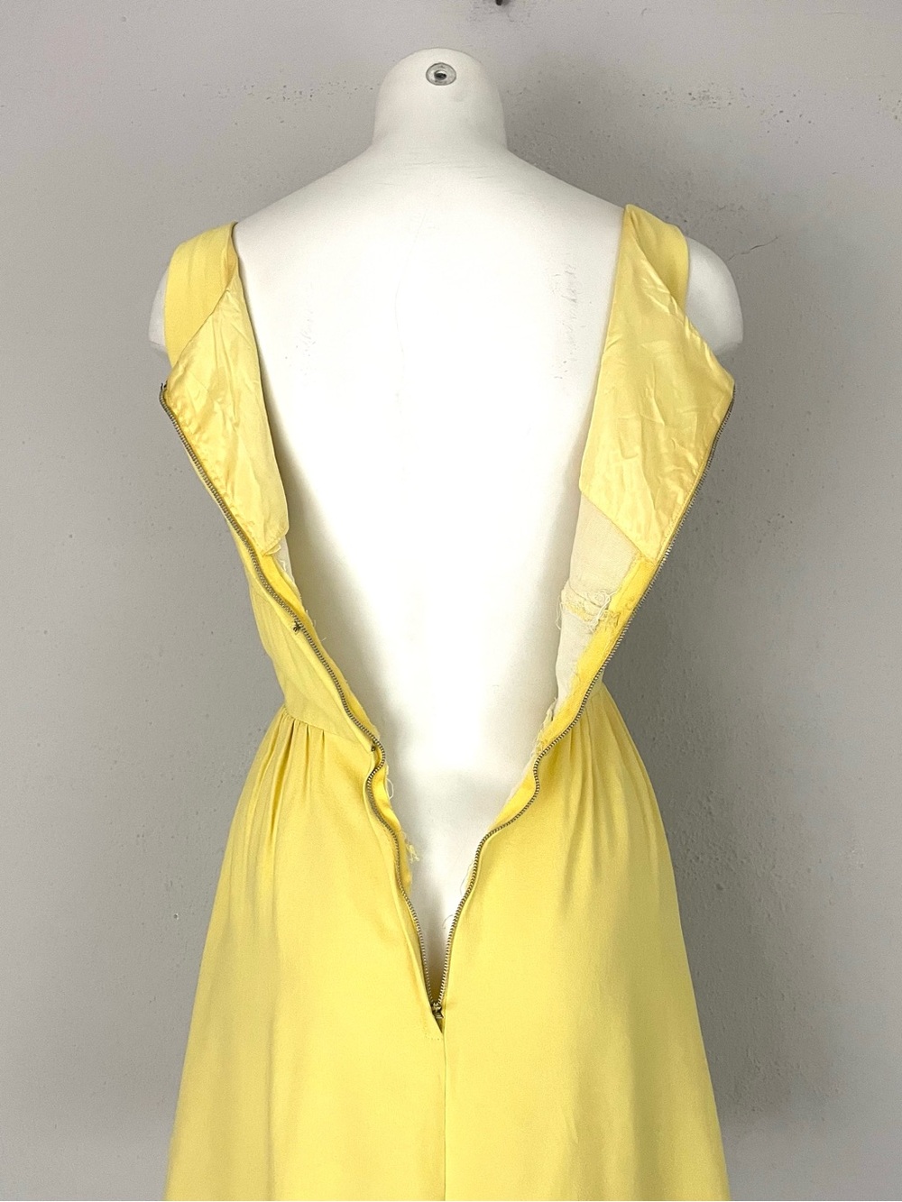 Vintage 60s Lemon Yellow Lace Up Corset Waist Dress Sleeveless Fit & Flare - Picture 9 of 16